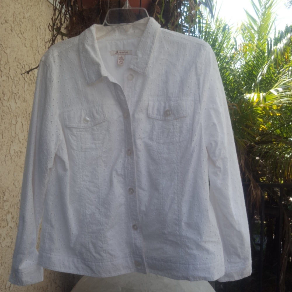 Eyelet White Jacket size M